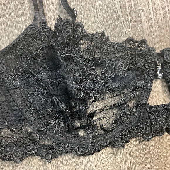 NWOT Lise Charmel Swarworski Crystal Lace Demi Sheer Floral Black Bra 38C France - Picture 5 of 5